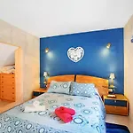 Petite Paradise Apartment *